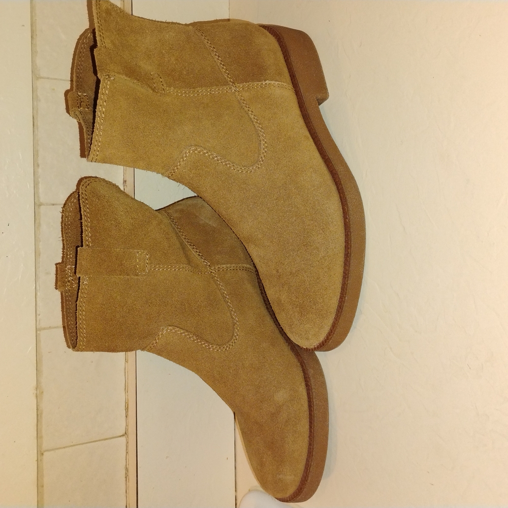 Women's Lucky Brand Tan Suede Boots